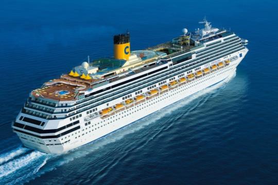 Crucero Transatlántico Costa Favolosa embarque en Montevideo