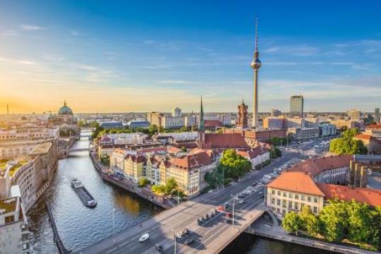 Europa Cosmopolita, Berlin y el Este Europeo