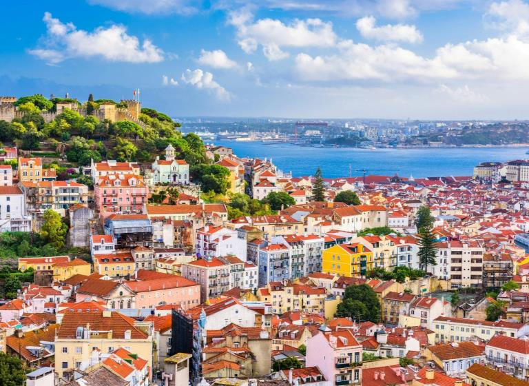 Flash Sale - Galicia, Crucero por el Duero, Portugal y Madrid - Grupo Acompañado